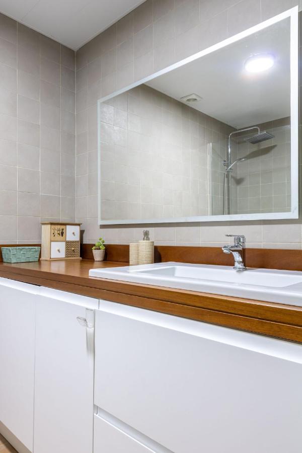 Charming Apartment At La Alameda Seville City Center By Ocityzen Bagian luar foto